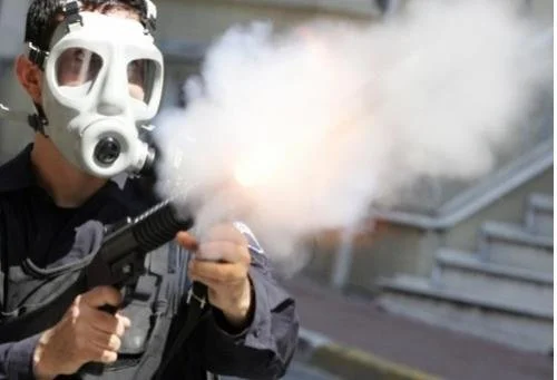 Bilinçaltının Sinyalleri: Gaz Bombası Rüyaları Ne Anlatıyor?