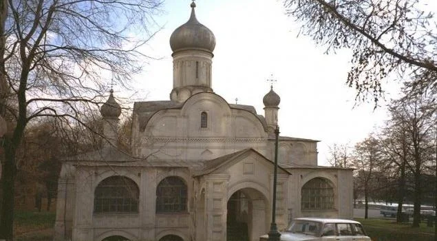 Rüyalarda Yurt Dışı Teması: Hayatta Dönüm Noktalarının İşareti